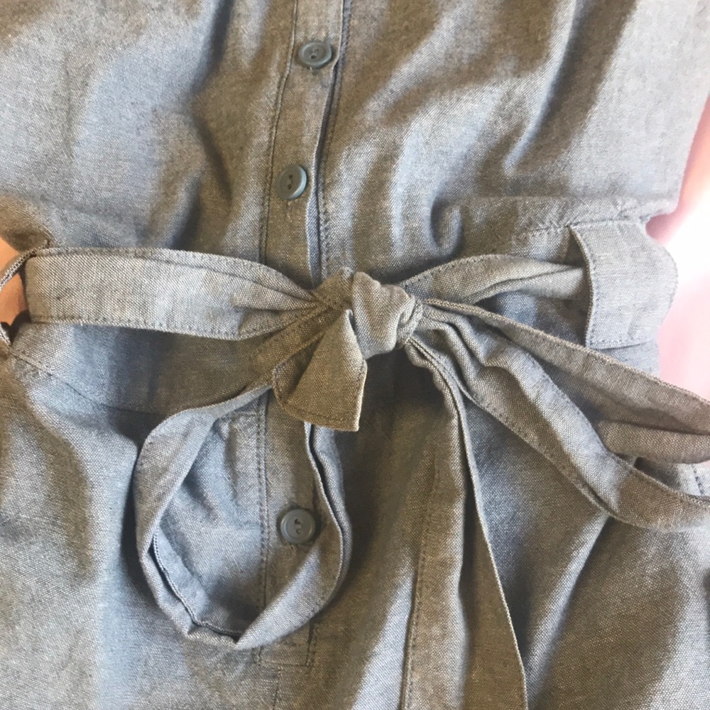 Strapless button Romper - Picture 2 of 4